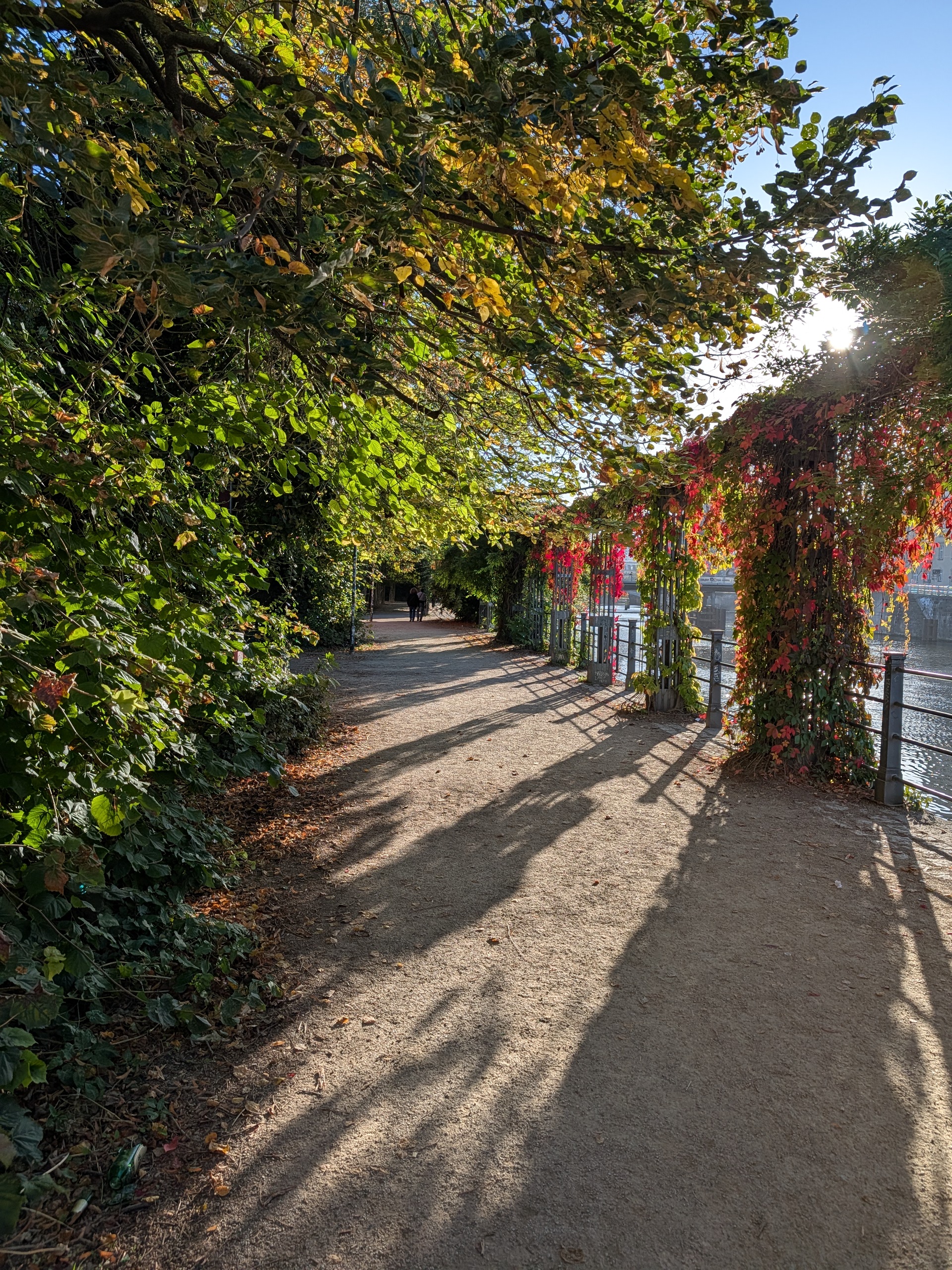 Berlin Fall